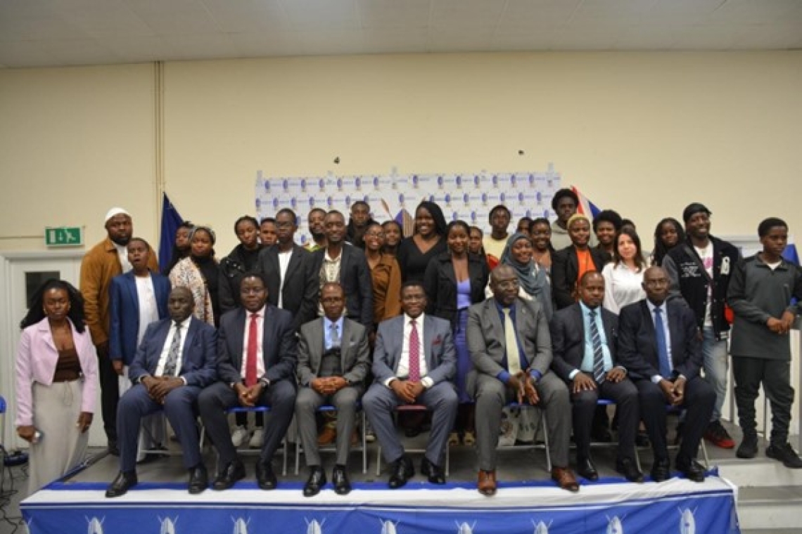 The Katikkiro with the attendees of the youth conference The Katikkiro with the attendees of the youth conference